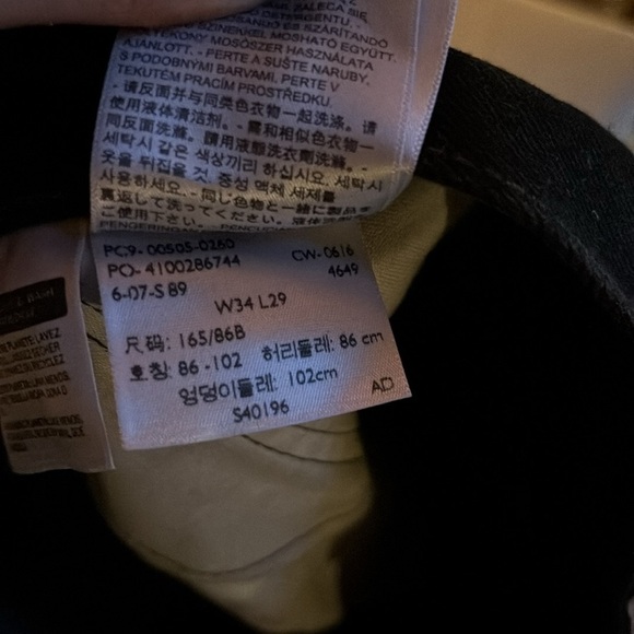 Men’s Levi’s Black Jeans - Picture 3 of 4